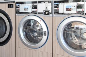 コインランドリーの洗濯機
